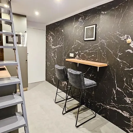 Andrassy Stree Flat! Apartment *
